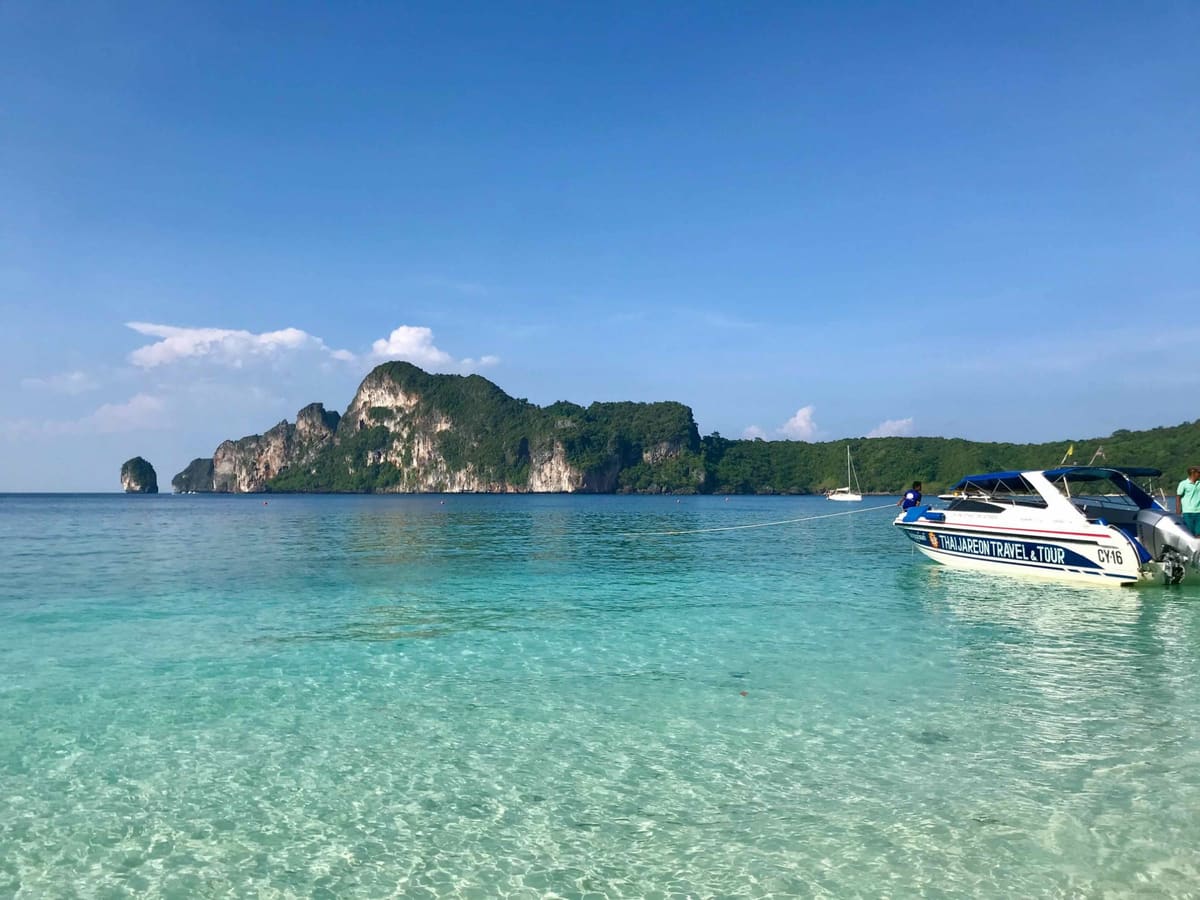 Koh Phi Phi et coucher de soleil dans les îles locales (speedboat privé), photo 1
